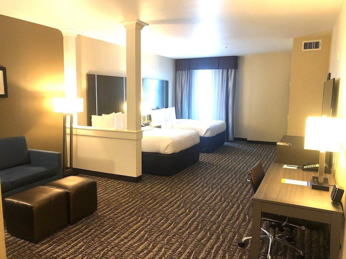 Comfort Suites Near Sam Houston Race Park Jersey Village Eksteriør billede